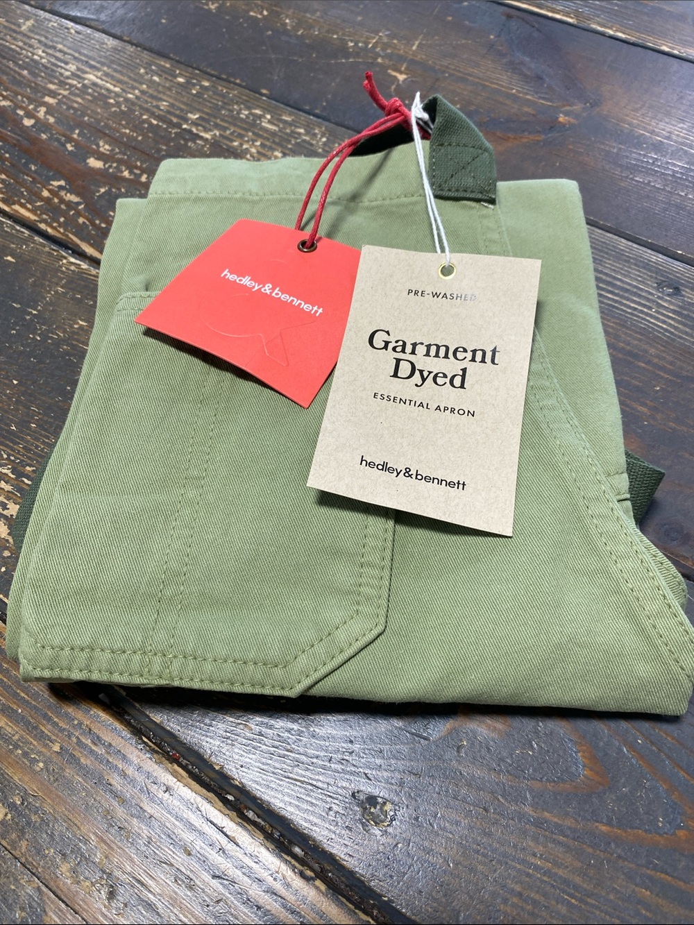 Essential Apron -OS - Picture 6 of 10